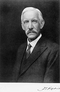 10301901
� Science Museum
Sir Frederick Hopkins, English biochemist, early-mid 20th century.