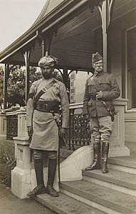 10461564
� Royal Photographic Society
�Lord Roberts - The Man who Understood Indian Soldiering', 1900.