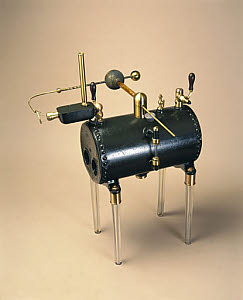 10193134
� Science Museum
Armstrong's hydro-electric machine, 1845.