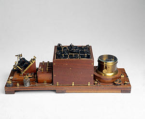 10251786
� Science Museum
Coherer, c 1900.