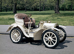 10221304
� Science Museum
Two-seater Rolls-Royce motor car, 1904.