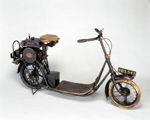10306743
� Science Museum
ABC Scootamota, 1919.