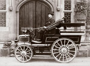 10326965
� Science Museum Archive
C S Rolls with his converted 8 hp Panhard wagonette motor car, 1898.