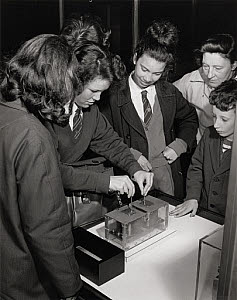 10284205
&copy; Science Museum
General view of children and apparatus, Children�s Gallery, 1963.