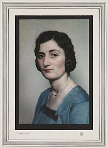 10454707
&copy; Royal Photographic Society
'Portrait', c 1923.