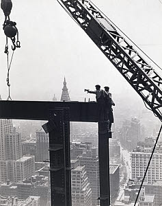 10325408
&copy; NMeM
�Laying a Beam, Empire State Building', New York, c 1931.