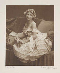 10453412
'Virginia', c 1910.