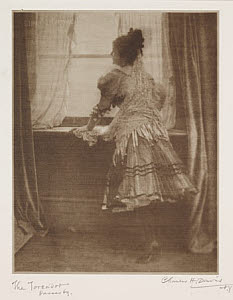 10453415
'The Toreador Passes By', c 1910.