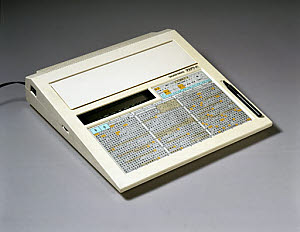 10232918
&copy; Science Museum
Electric Japanese language typewriter, 1985.