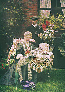 10316019
Elderly couple, autochrome, c 1910.