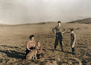10455822
Marie and Brigitte Paneth in Scotland, c. 1933.