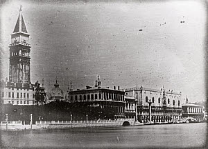 10323726
&copy; NMeM
Doge�s Palace, Venice, Italy, c 1841.