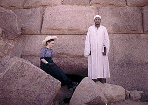 10455826
The entrance to the Pyramid of Menkare, 1913.