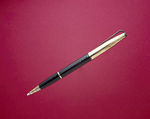 10236930
&copy; Science Museum
Early ball-point pen, c 1945.