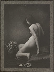 10454247
&copy; TBC / Royal Photographic Society
'Crepuscule', 1904.