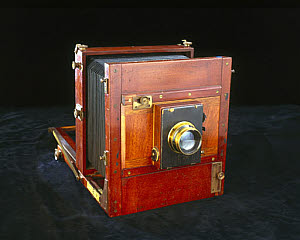 10243453
Gandolfi square bellows whole-plate tailboard camera, 1930.