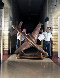 10277463
&copy; Science Museum
Object handlers, Blythe House, Science Museum, London, October 1995.