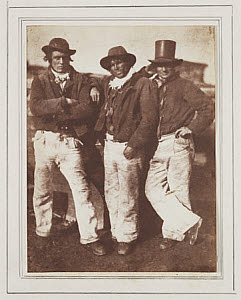 10467977
&copy; Royal Photographic Society
Fishermen, Newhaven, Scotland, 1845.