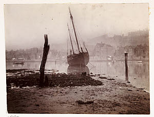 10428080
&copy; NMeM - Kodak Collection
Low tide, Whitby Harbour, North Yorkshire, c 1905.