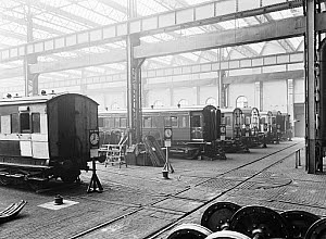 10444482
&copy; National Railway Museum
Carriage repairs, Newton Heath Works, Greater Manchester, 5 March 1927.