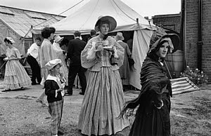 10307783
&copy; NMeM - Tony Ray-Jones
Dickens Festival, Broadstairs, c 1967.