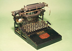 10233894
&copy; Science Museum
Caligraph typewriter, 1883.