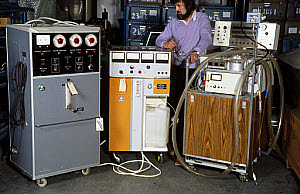 10288896
&copy; Science Museum
Dialysis equipment with curator, Science Museum Hayes Store, Middlesex.