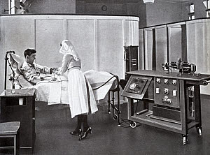 10319305
&copy; Science Museum Library
Electrocardiograph in use, 1927.