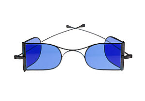 10433064
&copy; Science Museum
Tinted spectacles, 1801-1900.