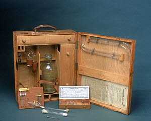 10284570
&copy; Science Museum
Blood transfusion apparatus, 1914-1918.