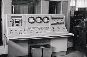 10325164
&copy; Science Museum
Lyons Electronic Office (LEO) II/1 console, J Lyons & Company Ltd, London, c 1950s.