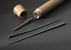 10450007
&copy; Science Museum
Acupuncture needles, China