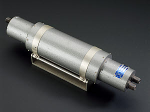 10550847
&copy; Science Museum
Adler tube amplifier, for operation at 408MHz.