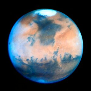 10306025
&copy; NASA
Mars photographed using the Hubble Space Telescope (HST), 1997.
