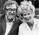 10547404
&copy; Manchester Daily Express
Michael Caine and Julie Waters, Feburary 1984.