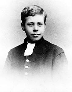 10303225
&copy; Science Museum Archive
Sir Barnes Neville Wallis, when a child, 1895-1905.