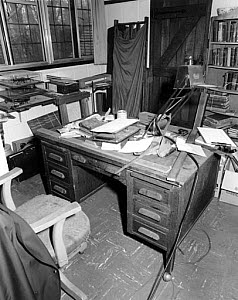 10313138
&copy; Science Museum
Study used by Sir Barnes Neville Wallis, 19 March 1979.
