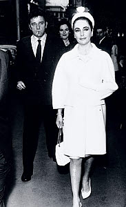 10309248
&copy; NMeM Daily Herald Archive
Richard Burton and Elizabeth Taylor, British actors, 21 June 1963.