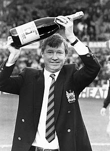 10455166
&copy; Manchester Daily Express
Alex Ferguson, February 1989
