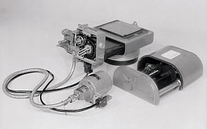 10243660
Aircraft camera, type F.24.