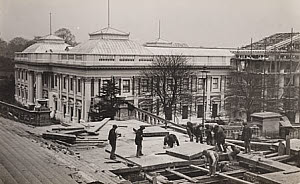 10458800
&copy; Royal Photographic Society
'The Capetown Houses of Parliament', c 1911.
