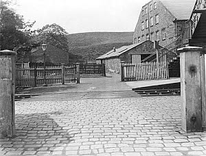 10444518
© National Railway Museum
Turton and Edgworth Station, Lancashire, 26 March 1928. 10444518
© National Railway Museum
Turton and Edgworth Station, Lancashire, 26 March 1928.