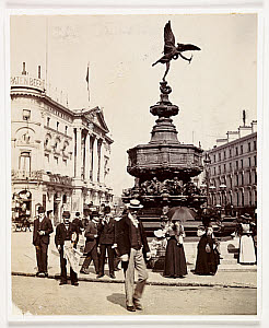 10428019
&copy; NMeM - Kodak Collection
Piccadilly Circus, c 1900.