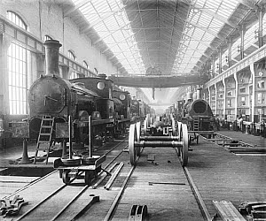 10444630
&copy; National Railway Museum
Erecting shop at Horwich works, Lancashire, c 1890.