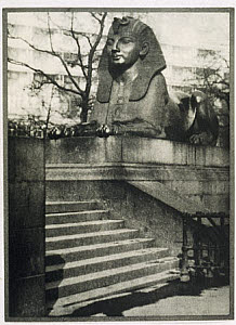 10452857
&copy; Royal Photographic Society
�On the Embankment�, 1909.