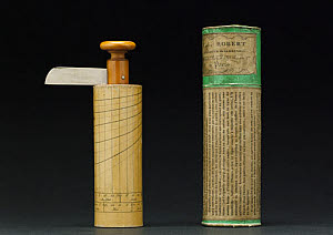 10422501
&copy; Science Museum
Column dial by Henry Robert, 1831-1870.