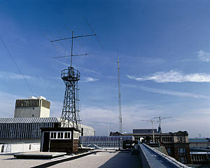 10305511
Radio aerials sited on the roof of the Science Museum, London, 1980s.
