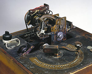 10325638
&copy; Science Museum
Julius ticket machine for 'forecast' bets, c 1933.