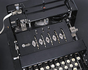 10305939
Typex Mk III cypher machine for field use, late 1930s.