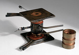 10326039
Original cavity magnetron, 1940.